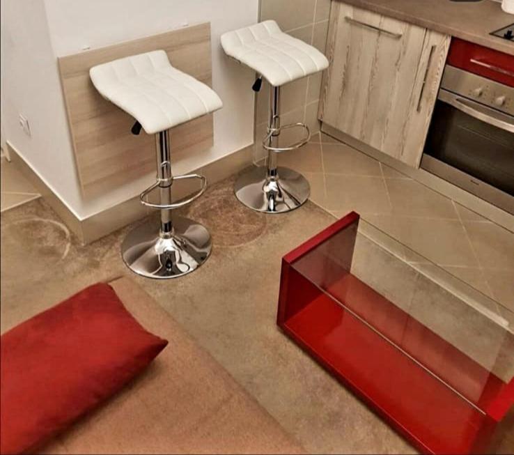 Royalwings Apartman ג'אגודינה מראה חיצוני תמונה